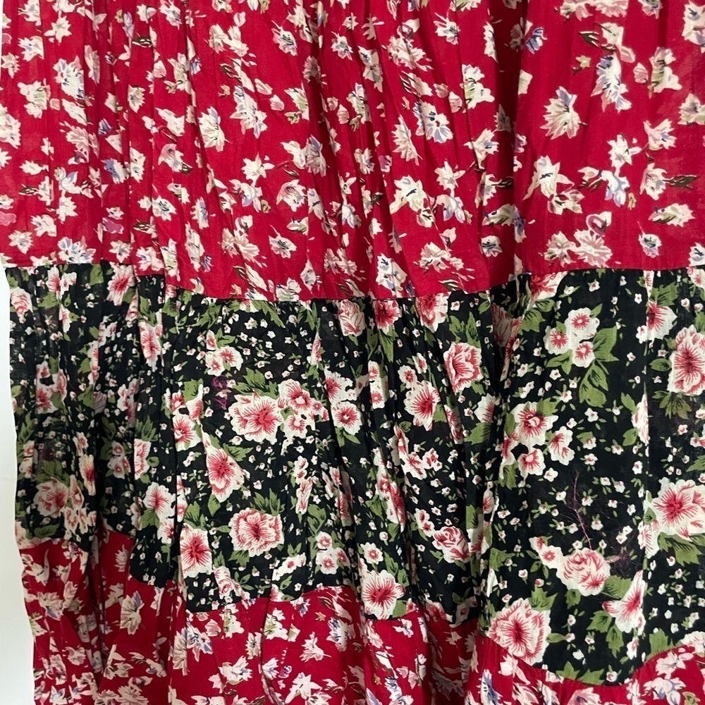 Black and Red Tiered Maxi Skirt with Tie Front girls XL 14/16 - Picture 3 of 6